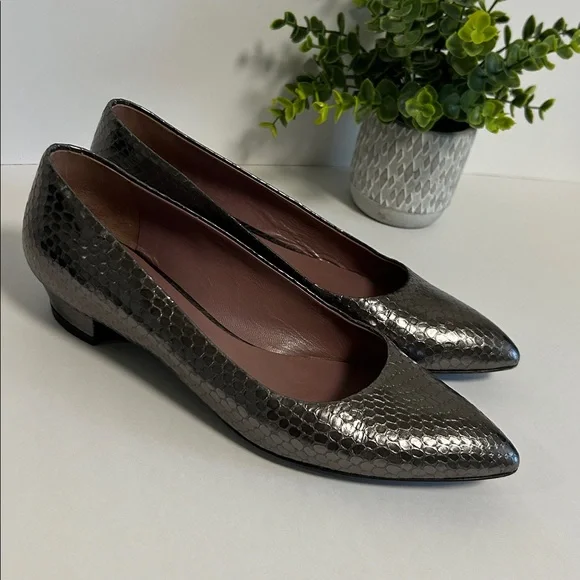 Miu Miu Metallic Snakeskin Women's Flats - Picture 4 of 14